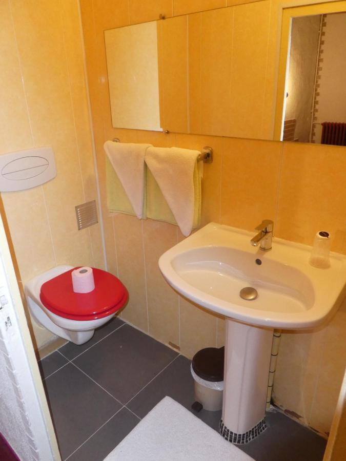 Etanit ! Etape Calme Et Parking Velo, Bicycle - Connection Tous A 1Mn Bus,Train Et Aeroport - Plein Centre De Beziers Pour Visiter,Manger - Chambres Climatisees, Spacieuses Amenagees Pour Singles, Couple, Et Ou Familles - Consigne Et Petit Dej En Plu Безие Екстериор снимка